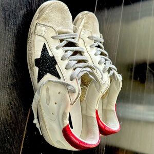 Authentic Golden Goose Star Patch Lace-up sneakers with box and passport booklet